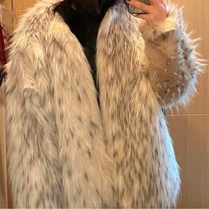 Women's Faux Fur Coat - Cream